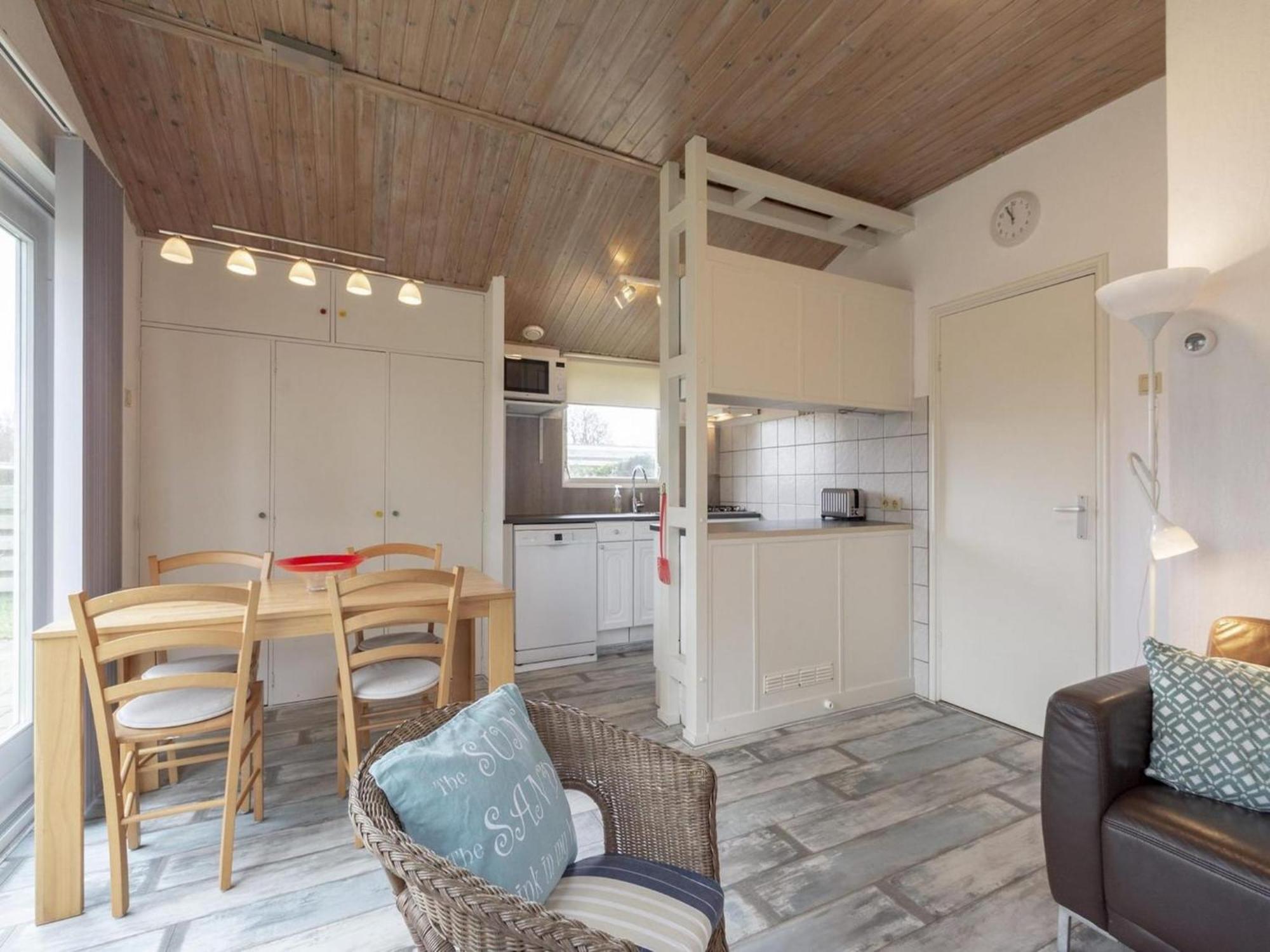 Holiday Home With Playground 칼란트소그 외부 사진